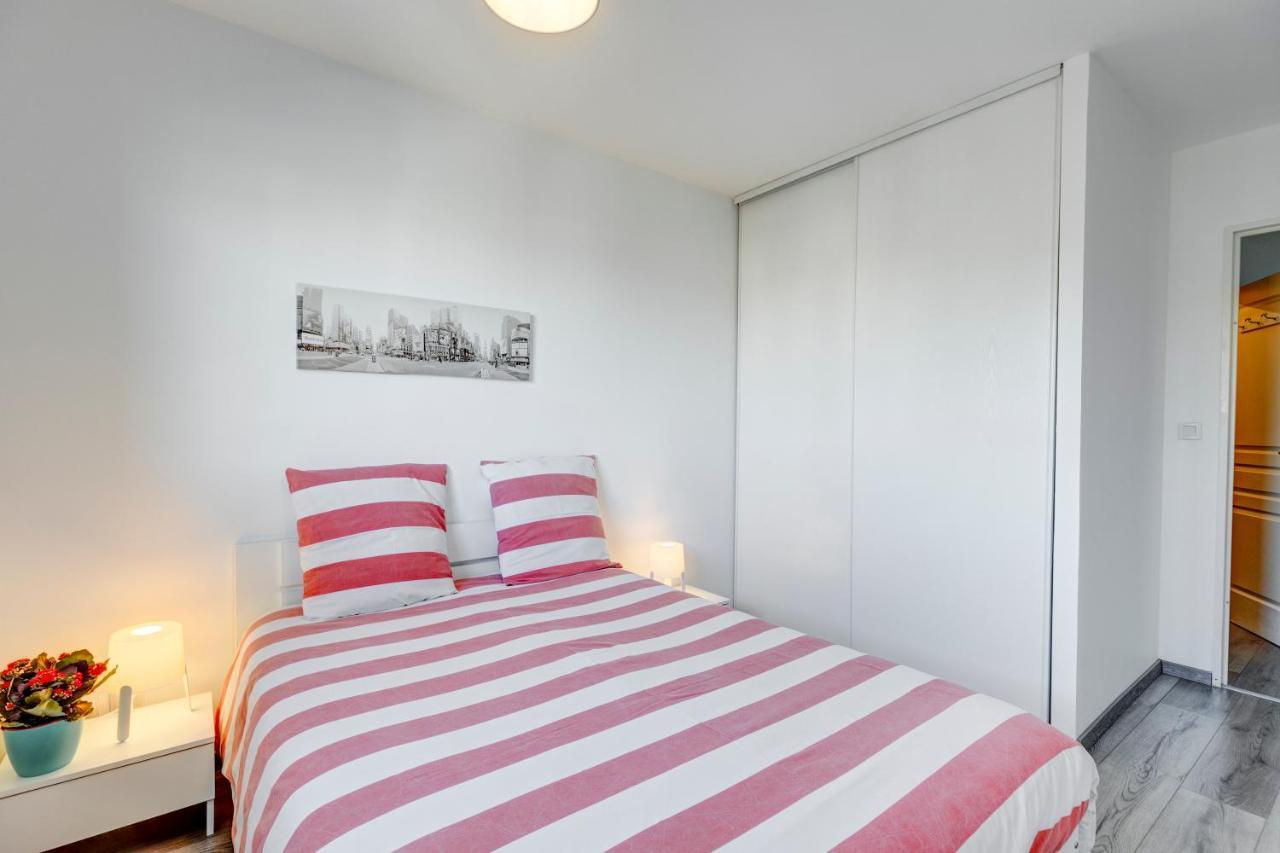 Viva Leman- Hypercentre - Vue Panoramique- Parking - Wifi Apartment Thonon-les-Bains Exterior photo